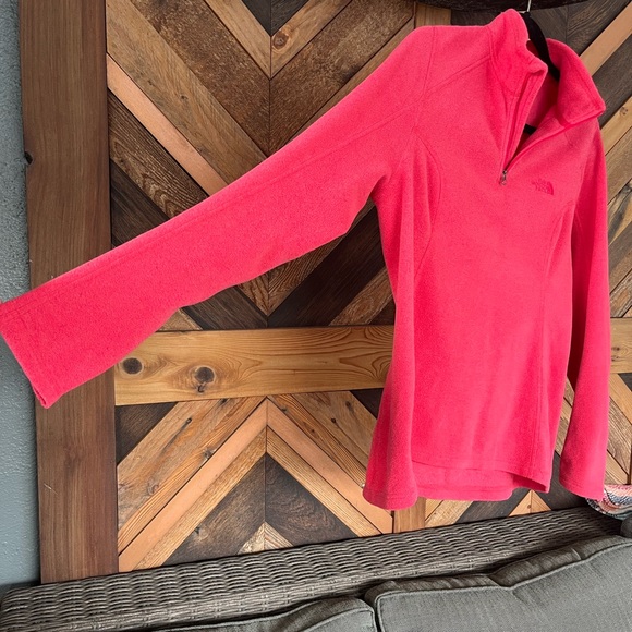 The North Face Women’s 3/4 Zip Fleece Size Medium - Picture 5 of 10